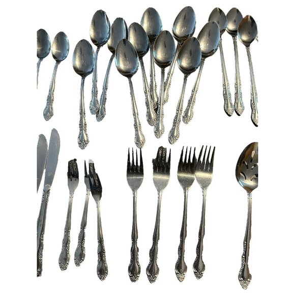 Vtg Imperial International Fleurette Stainless Steel Flatware Set 36 Piece Korea - Picture 4 of 6